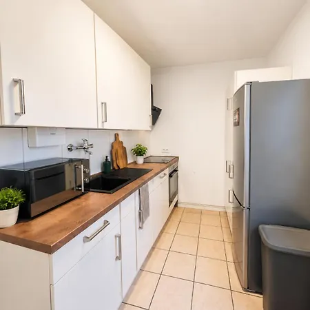 Apartmán 1-2 Pers Nur 0,3 Km Zur Von Wuppertal-modern *