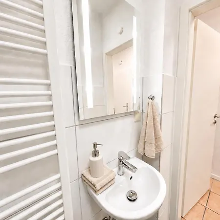 1-2 Pers Nur 0,3 Km Zur Von Wuppertal-modern Apartmán Wuppertal